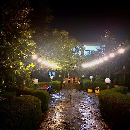 Villa Llanaj เบราท ภายนอก รูปภาพ